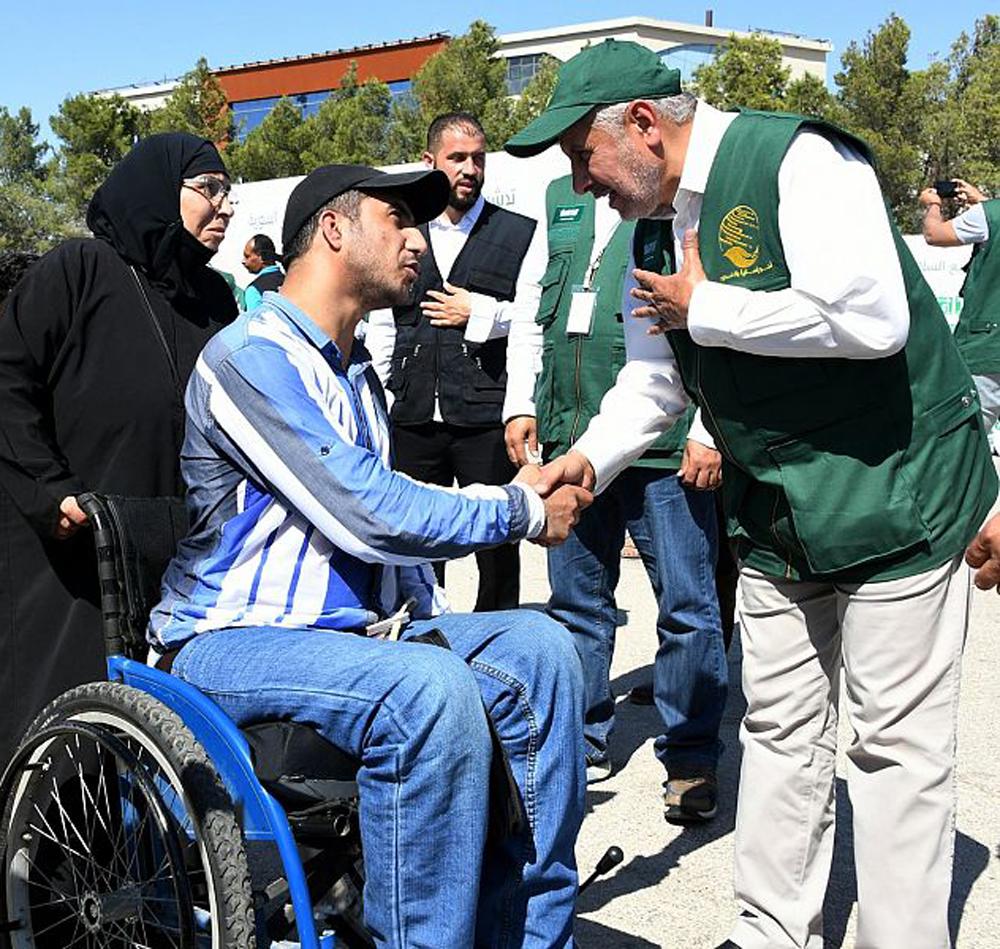 الدكتور الربيعة يقف على أوضاع اللاجئين السوريين في الأردن