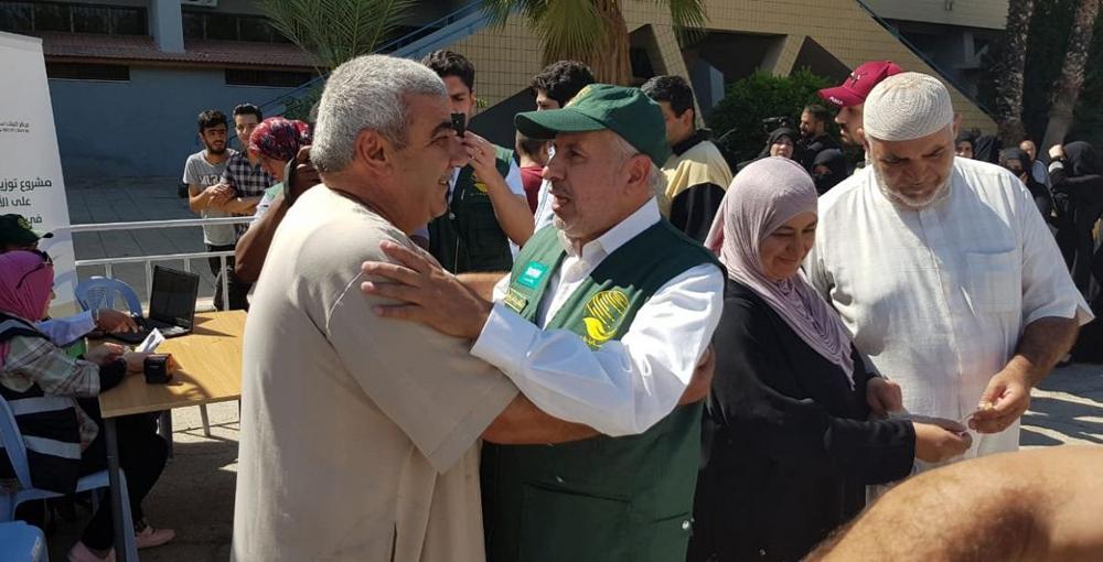 الدكتور الربيعة يقف على أوضاع اللاجئين السوريين في الأردن