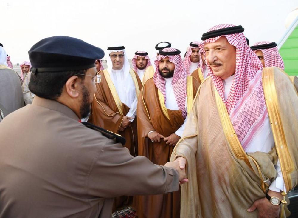 أمير جازان يصل إلى المنطقة بعد تمتعه بإجازته
