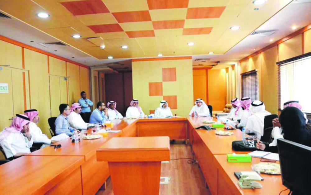 تبادل خبرات بين «فاب لاب» وتقنية الأحساء