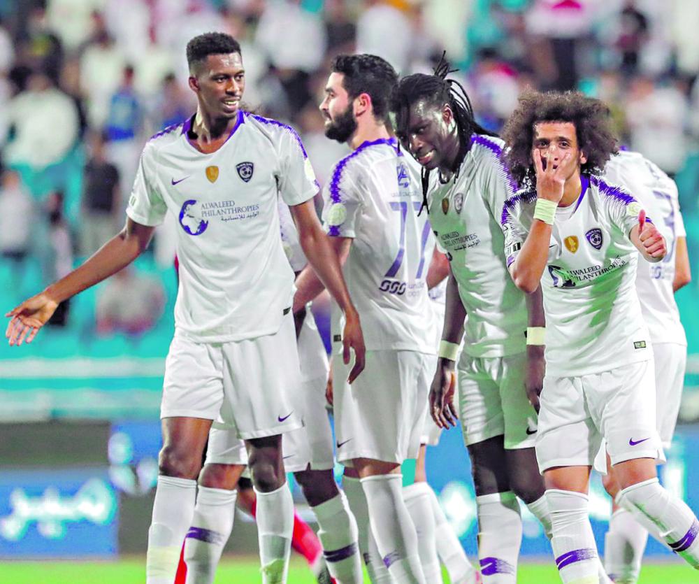 الزعيم يخنق السماوي بـ 4 هزائم و11 هدفًا