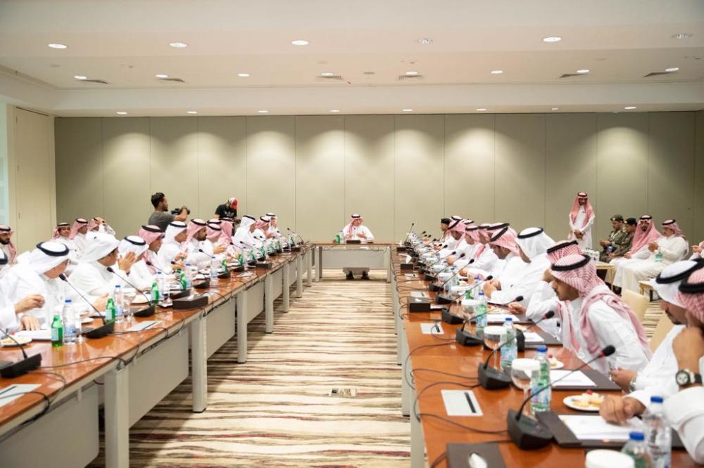وزير الإعلام يدشن المركز الإعلامي الموحد لـ«اليوم الوطني»