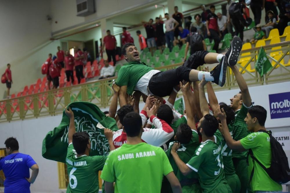 صغار أخضر اليد يتأهلون إلى كأس العالم