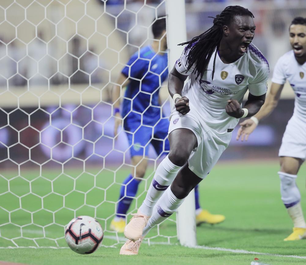 الهلال يحبط مفاجأت الفتح