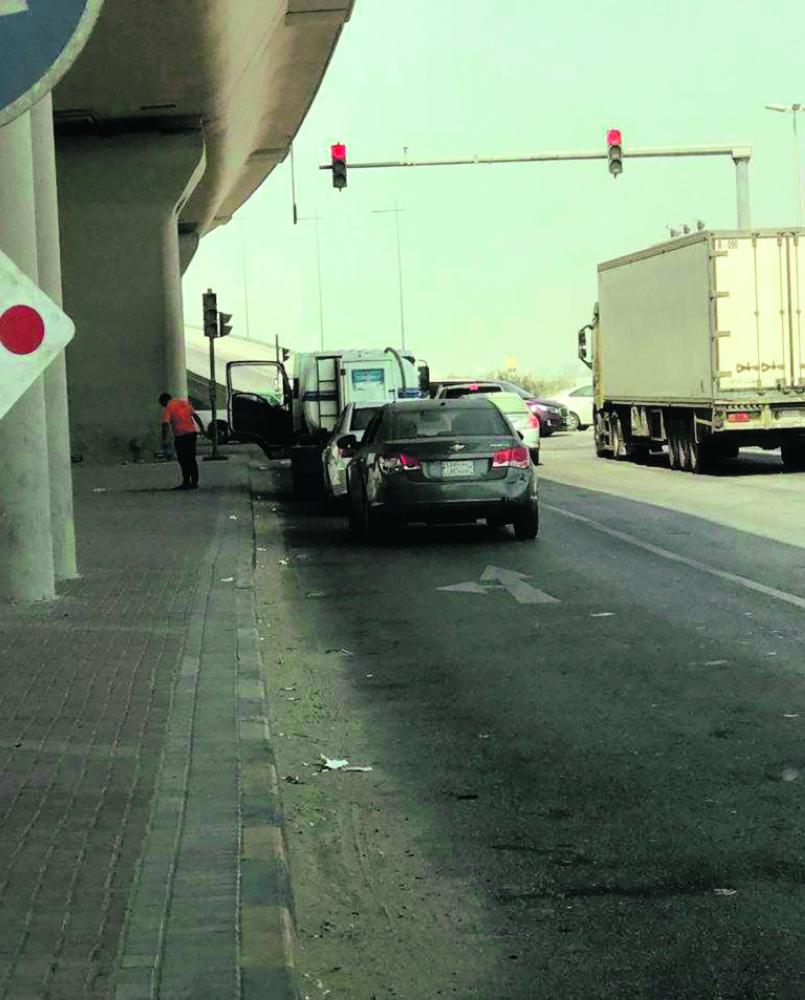 «زاوية الراصد»