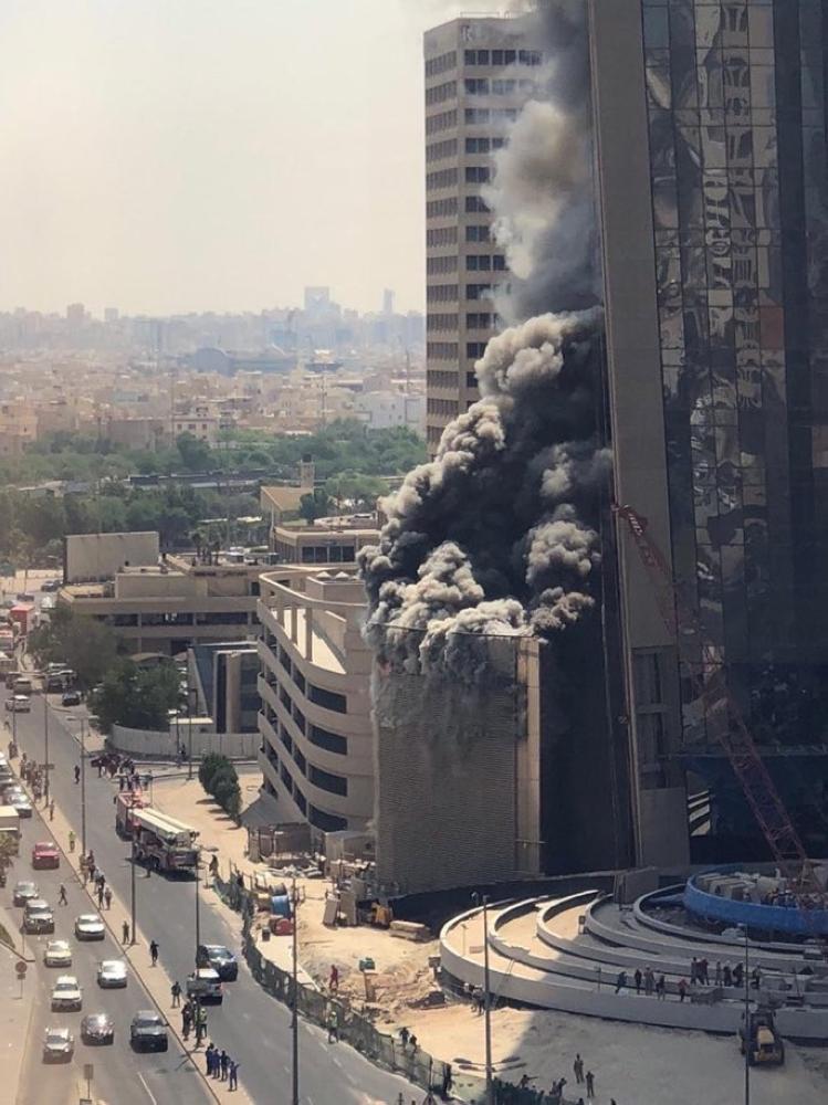 السيطرة على حريق فى بنك بالكويت 