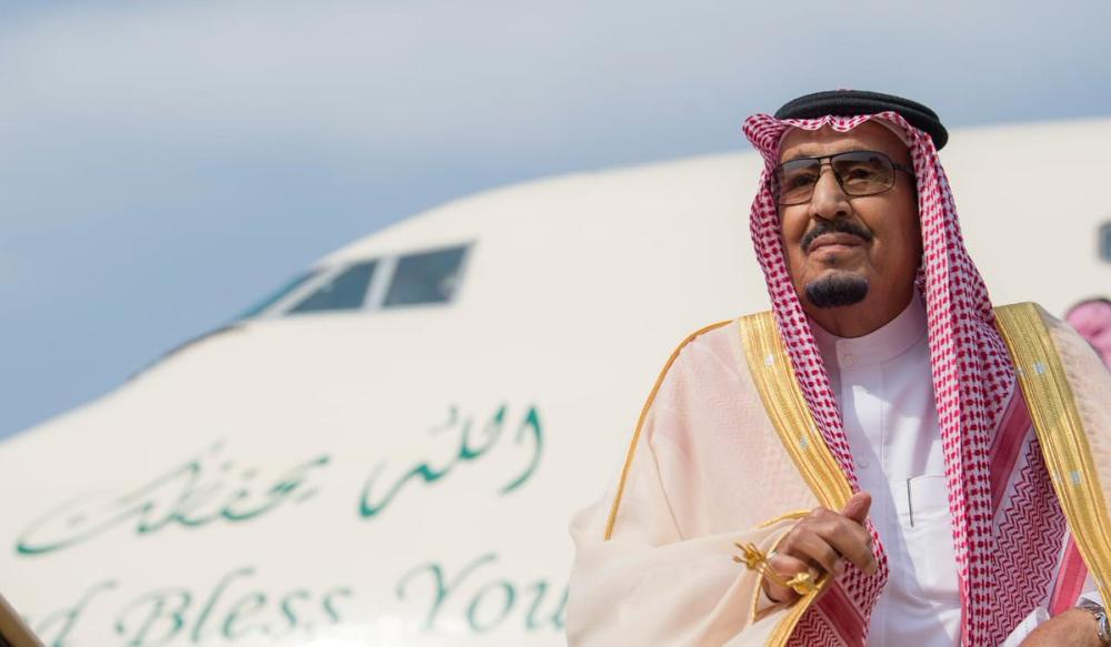 خادم الحرمين الشريفين يصل الرياض قادماً من المدينة المنورة