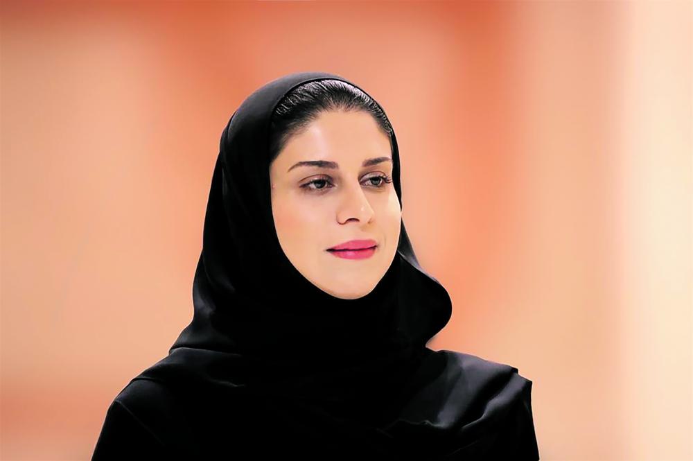 «النساء» يقتحمن اتحاد كرة القدم