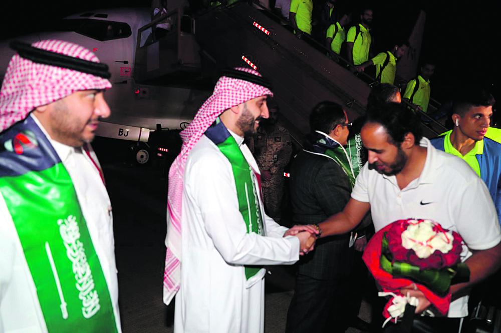 الزمالك يصل الرياض وسط حفاوة كبيرة