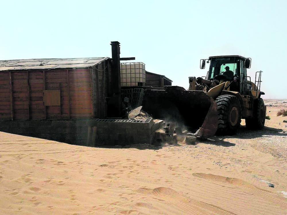 إزالة 2138 خيمة وصندقة عشوائية بغرب الدمام
