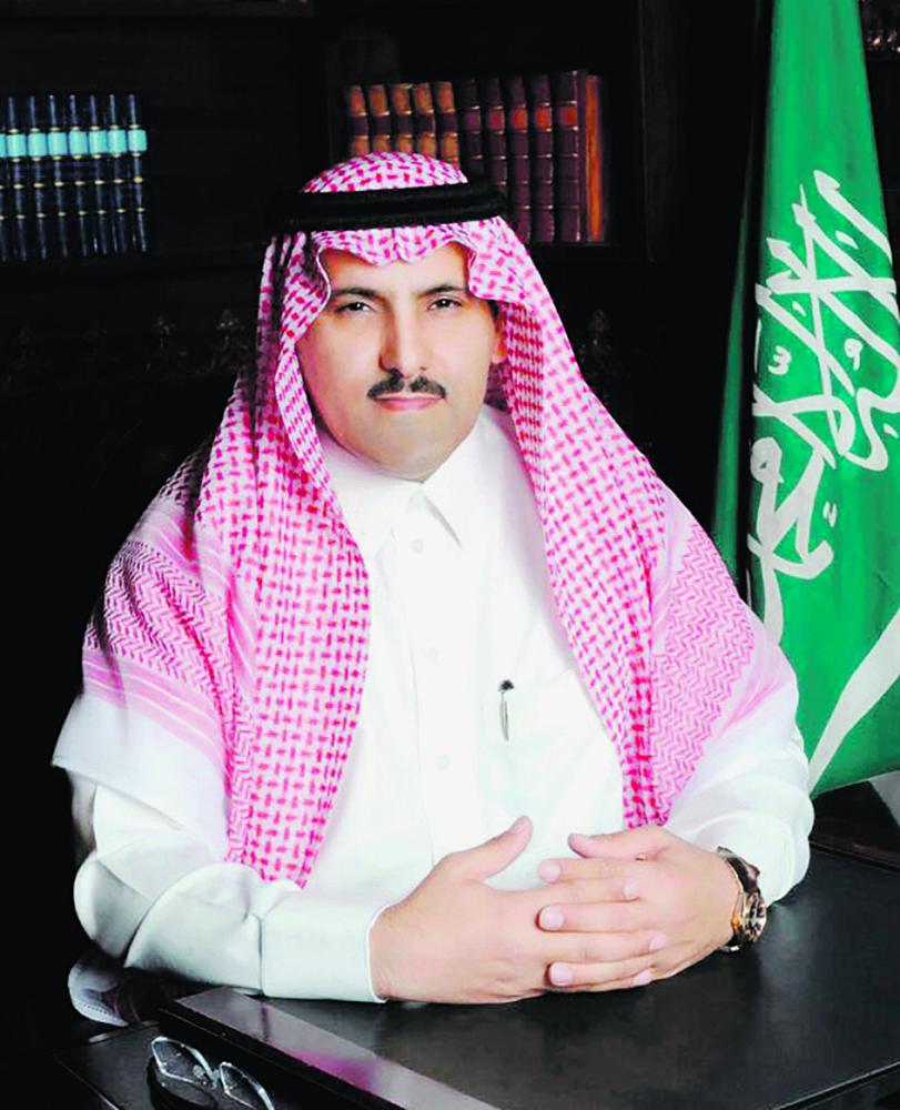 آل جابر: على المنظمات الأممية إنقاذ الريال اليمني