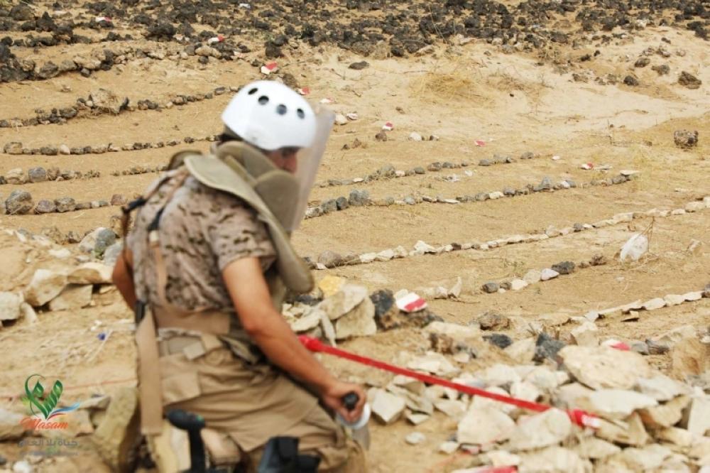 'مسام' ينزع 7416 لغماً من الأراضى اليمنية 