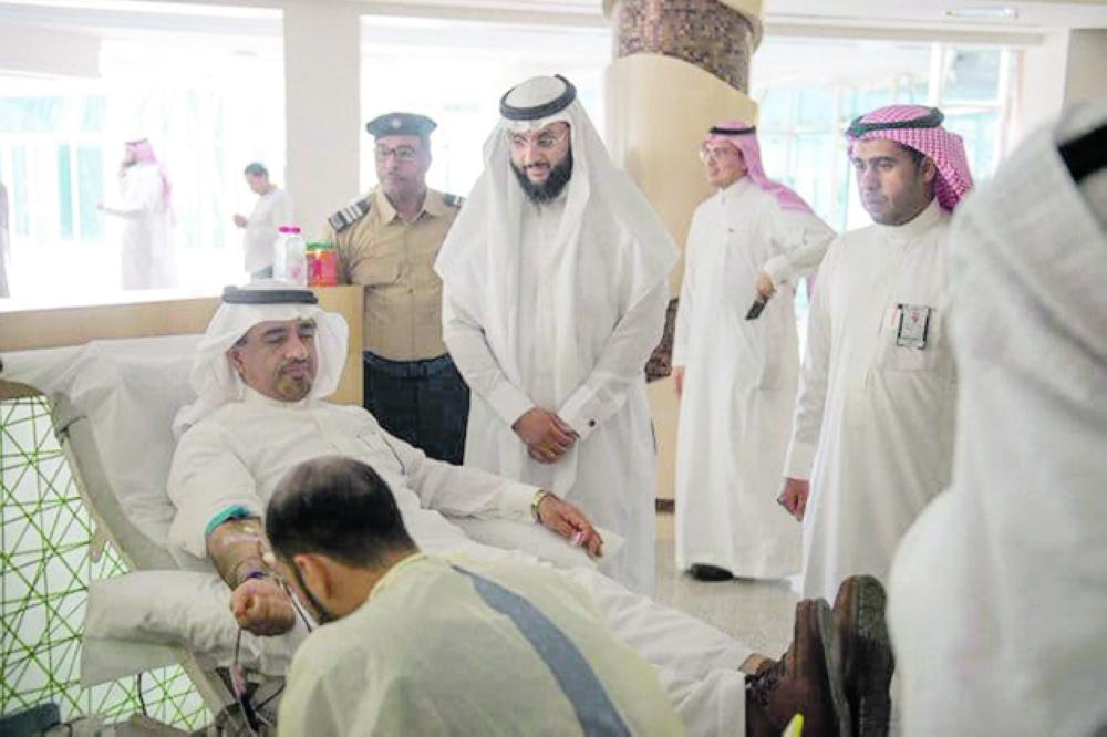 جامعة الملك فيصل تدعم بنوك الدم بـ 262 وحدة