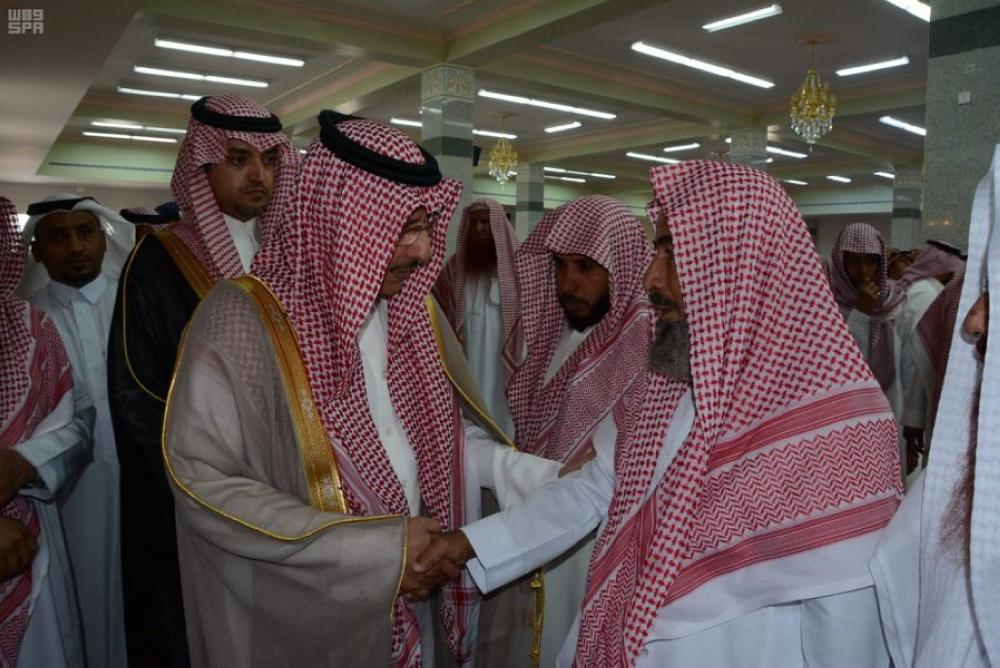 جموع المصلين تشيع شهيد الواجب الرقيب ' عسيري '