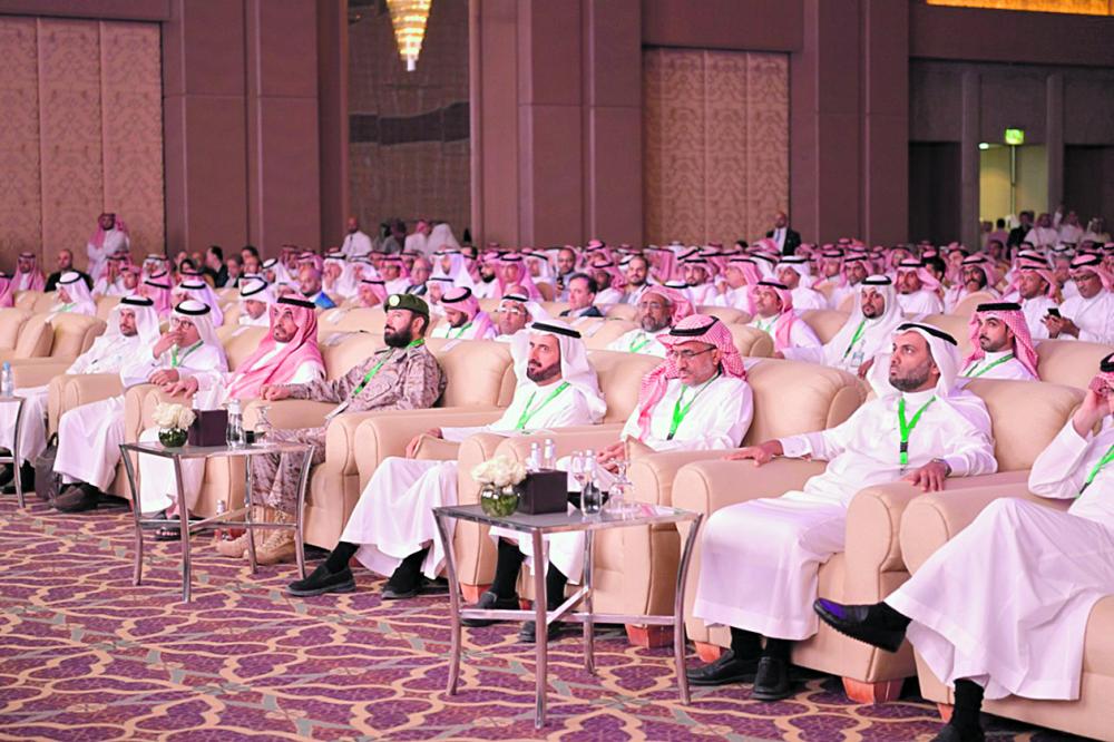 د. الربيعة: توفير التأمين الصحي الوطني قريبا