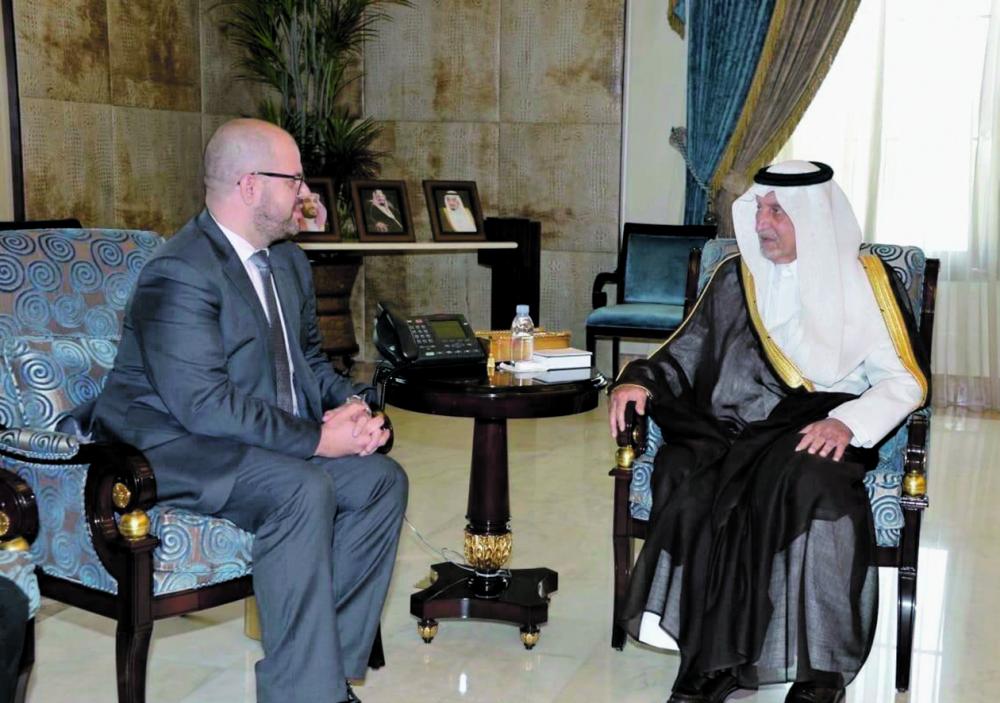 أمير مكة يلتقي بالقنصل الأمريكي
