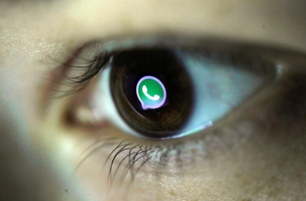 ' واتساب ' :  أصلحنا خللا أمنيا في مكالمات الفيديو