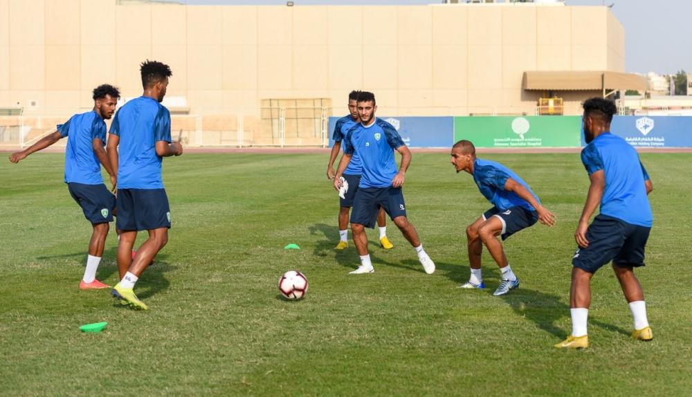 الفتح يواصل استعداداته لموقعة الرائد