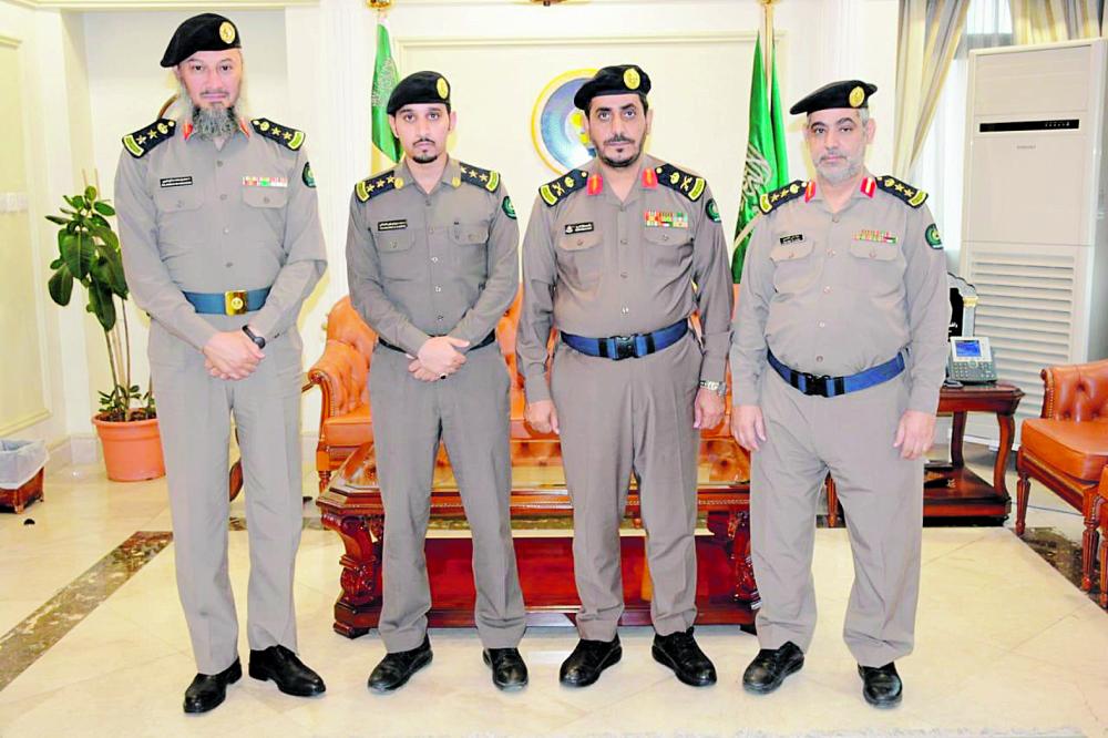 دفاع مدني الشرقية يكرم ضباط مترقين