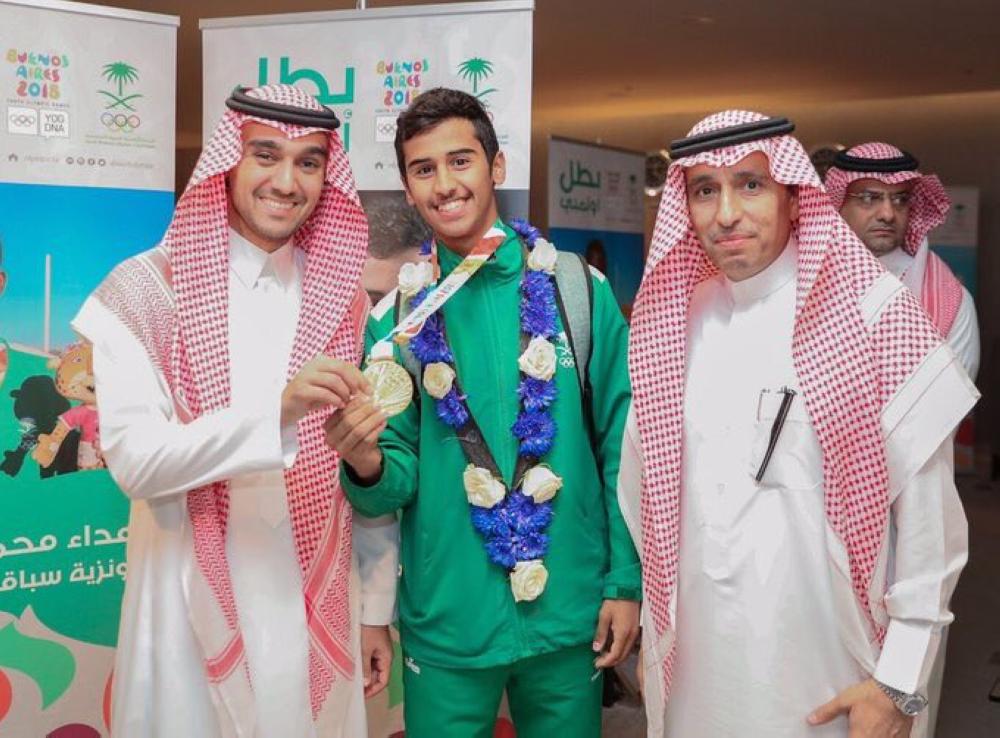 استقبال أبطال أولمبياد الأرجنتين فى المطار