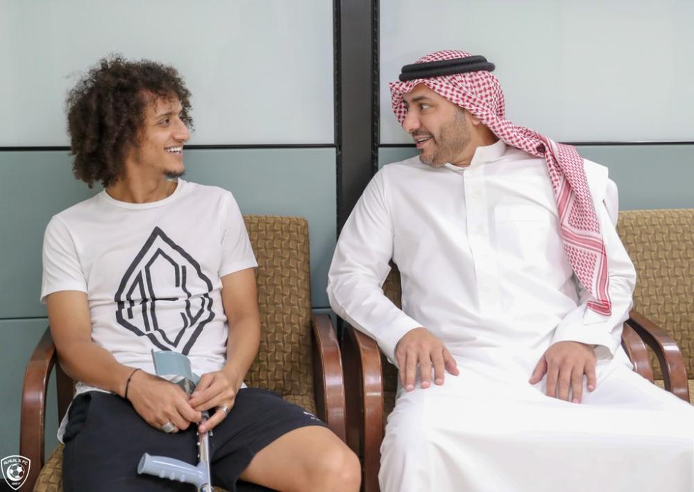 'الصليبي' يبعد 'عموري 'عن الهلال 