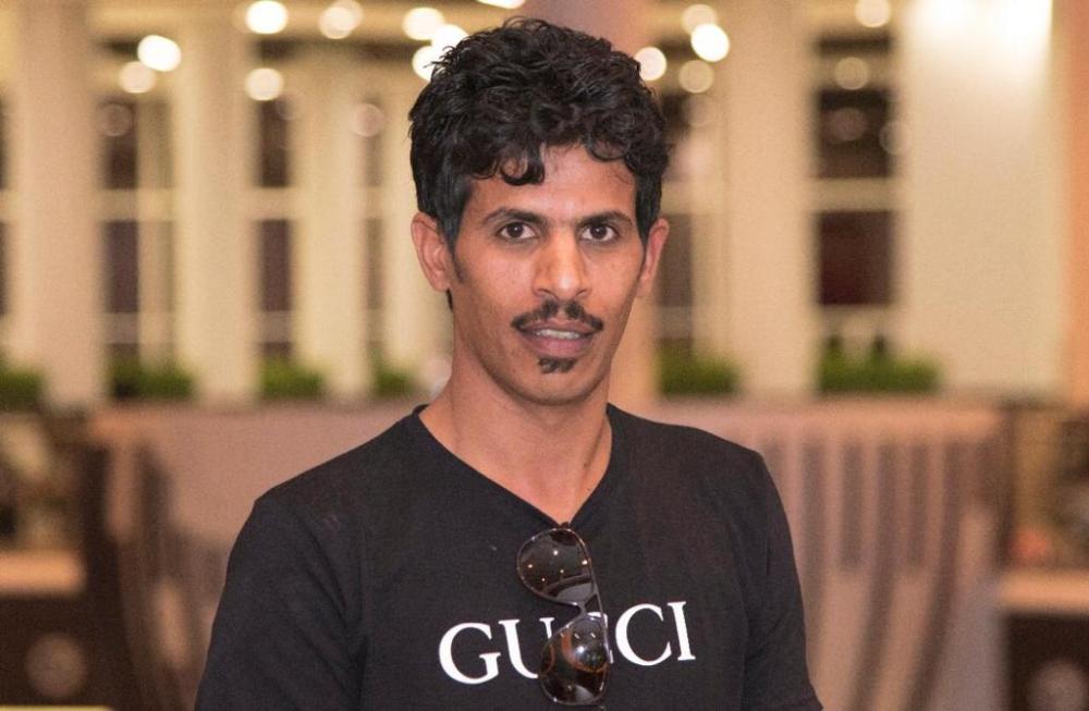 الخمعلي تشكيلي سعودي يطمح لاقتحام جينيس العالمية