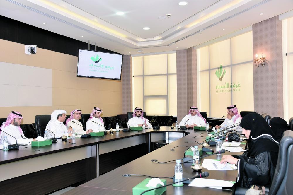 إطلاق برامج لتطوير الموارد البشرية بالأحساء