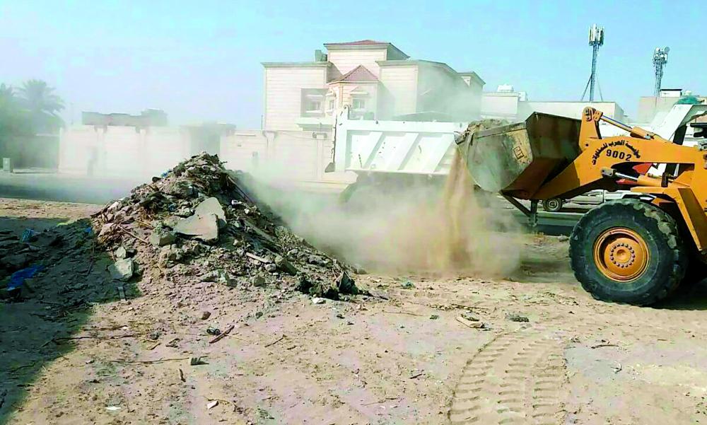 بلدية الخفجي تطلق حملة «كذا أحلى» لرفع الأنقاض