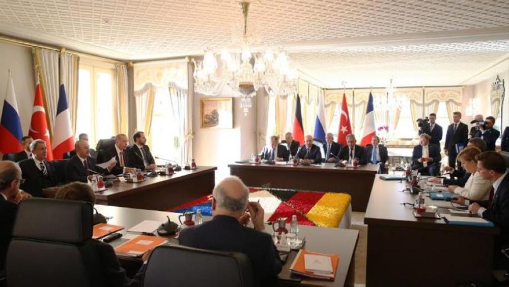 «قمة تركيا» تدعو لوضع دستور جديد لسوريا
