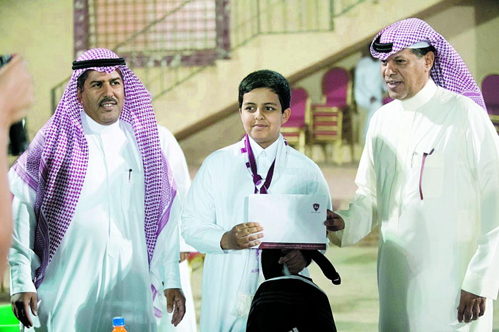 إدارة الفيصلي تكرم المشجع العتيبي