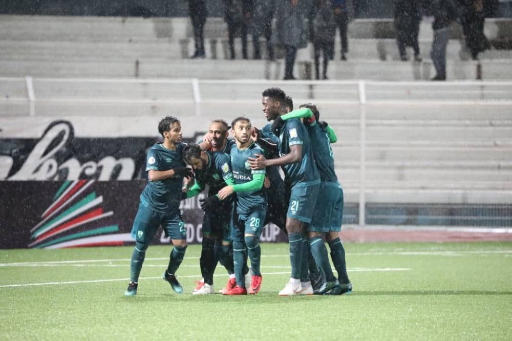 الأهلي يضع قدماً في ربع النهائي العربي