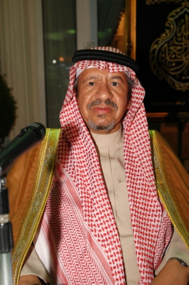 «أدبي الرياض» يكرم الربيع