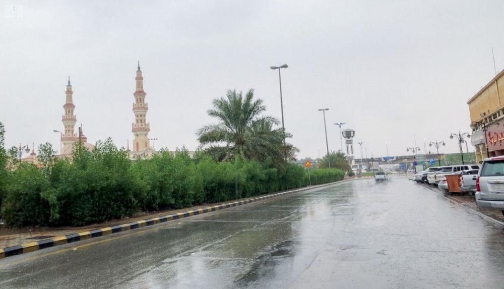 أمطار غزيرة على الحدود الشمالية