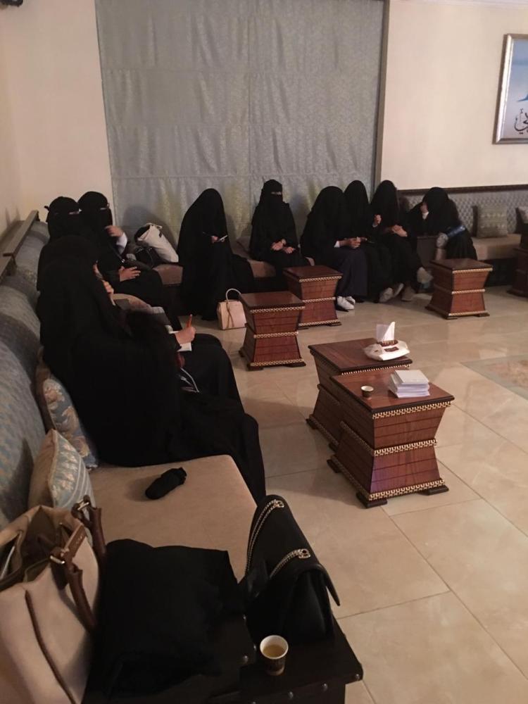 «علم العروض والقاقية» بأدبي الأحساء