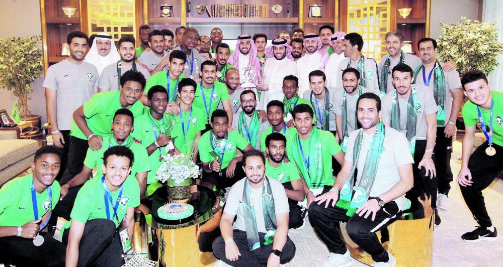 آل الشيخ لأبطال آسيا: شرفتم المملكة