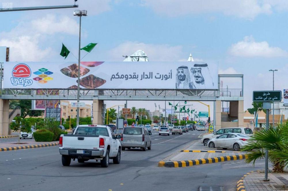 بالصور.. فرحة القصيم بزيارة خادم الحرمين