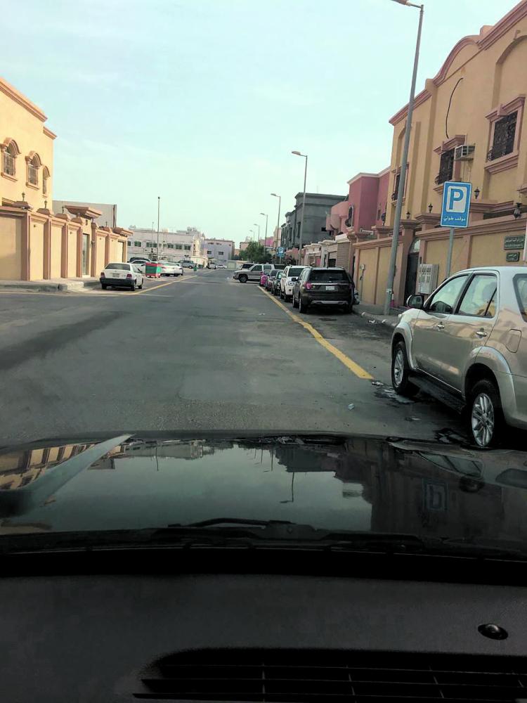 بلدية الخبر تربك أهالي حي الجسر بالمواقف الطولية