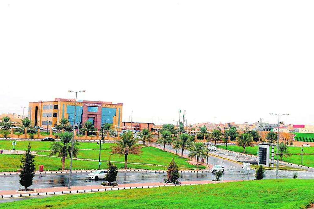 أمطار رعدية ومتوسطة على جدة والقصيم