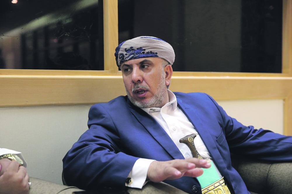 
شيخ شمل قبائل خولان بن عامر يشيد بجهود مركز الملك سلمان للإغاثة