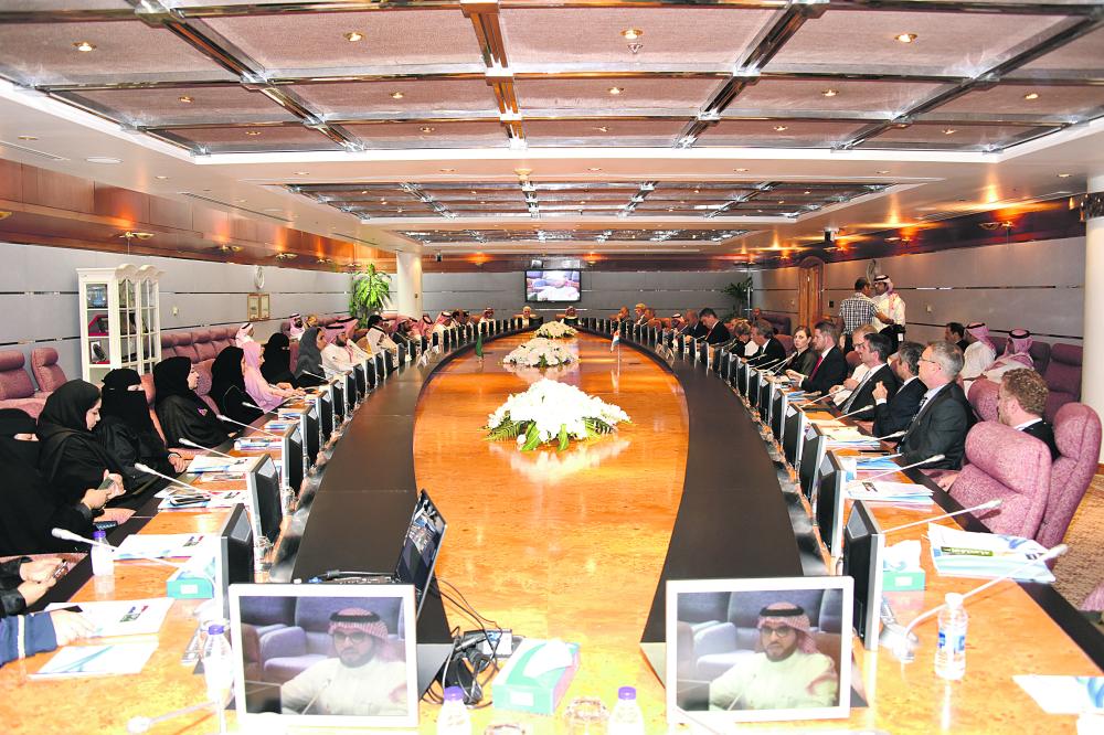 163 مليار ريال الإيرادات الحكومية غير النفطية