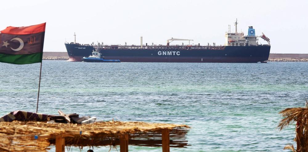 ليبيا : خطر إغلاق الموانئ النفطية مستمر