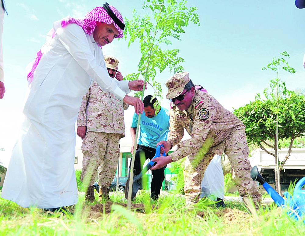 بدء المرحلة الأولى لتشجير الحرس الوطني