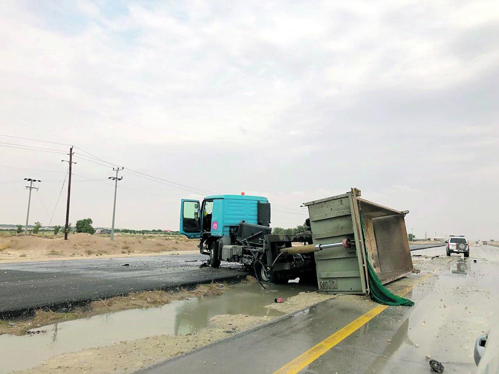 أمطار على النعيرية.. وجهود لسحب المياه