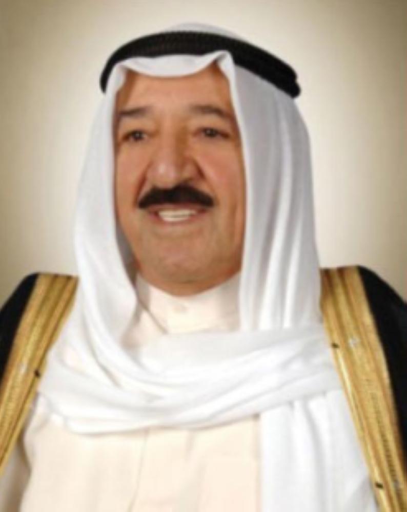 أمير الكويت يتلقى اتصالا من ولي عهد أبوظبي
