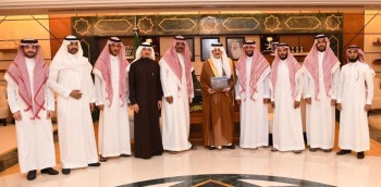أمير الشرقية: ندعم كافة المبادرات الشبابية 