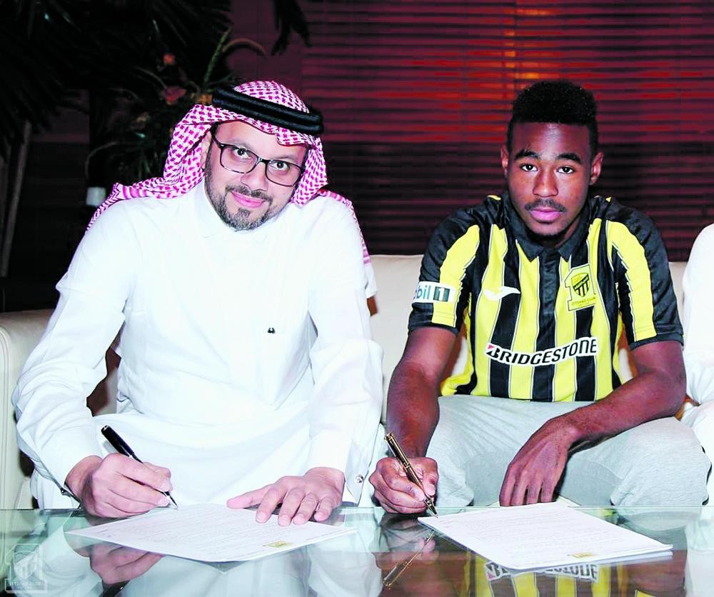 الاتحاد يعزز صفوفه بالشنقيطي
