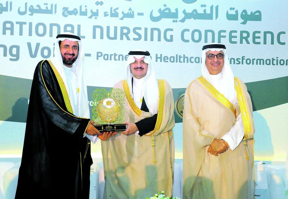 الأمير سعود بن نايف يفتتح الملتقى الدولي للتمريض