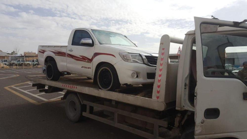 الإطاحة بمفحطي ملعب 