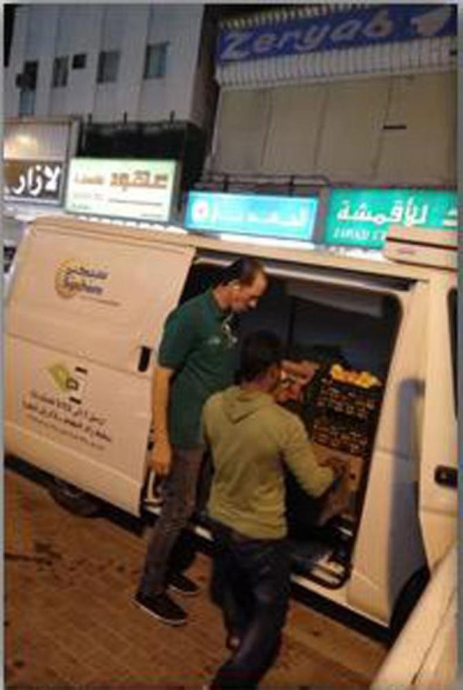 استمرار ملاحقة الباعة الجائلين بوسط الدمام