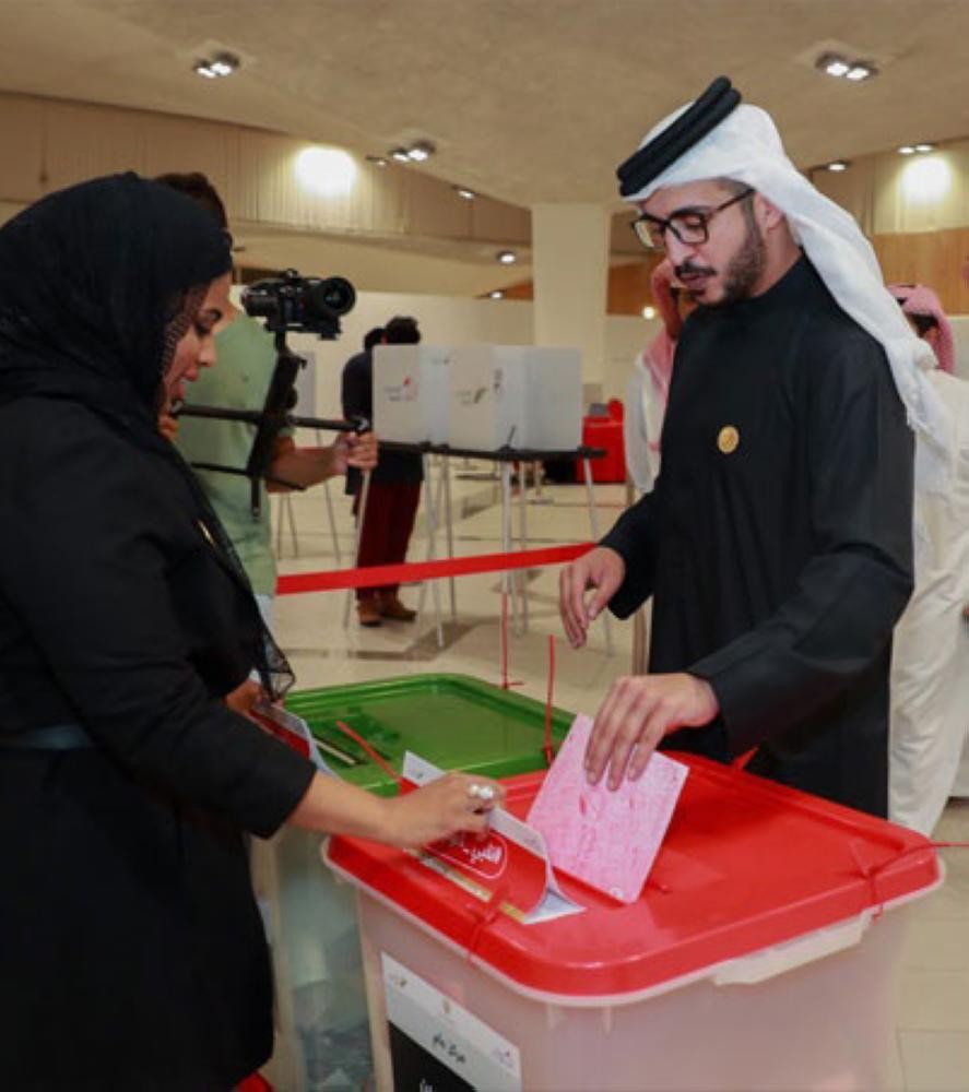 البحرين: 67% نسبة المشاركة في الانتخابات 